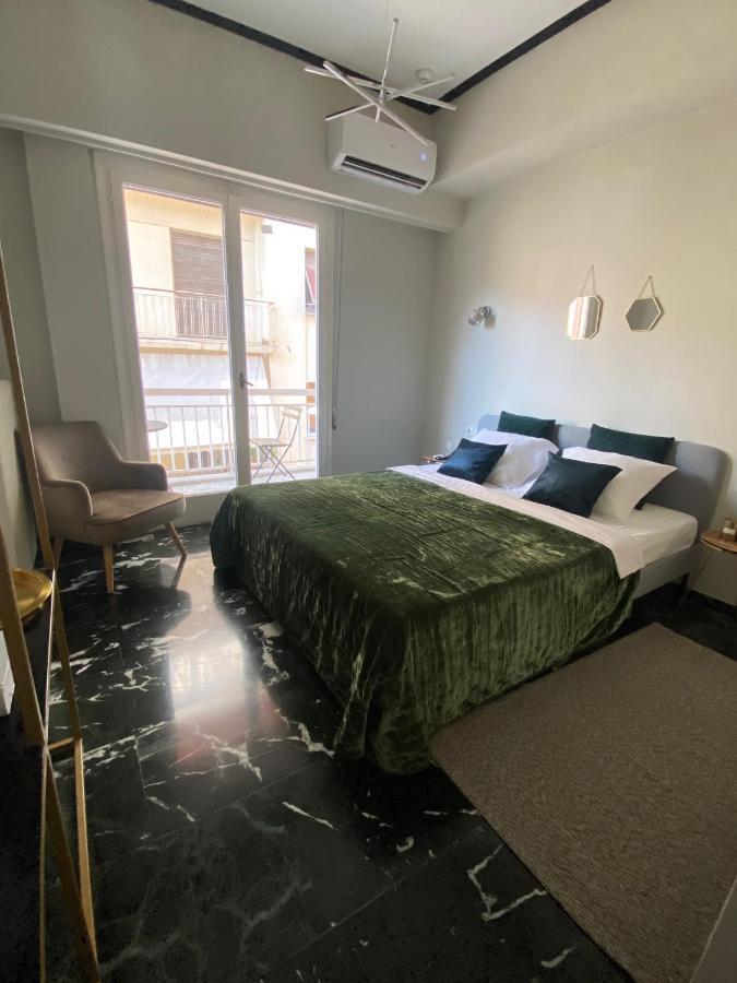 5 Rooms Atena Exterior foto