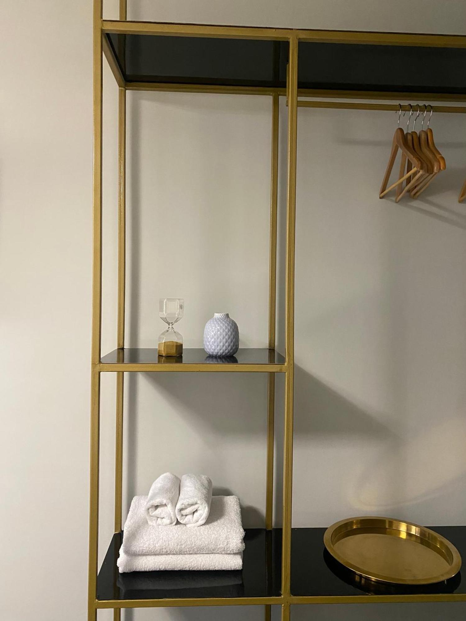 5 Rooms Atena Exterior foto